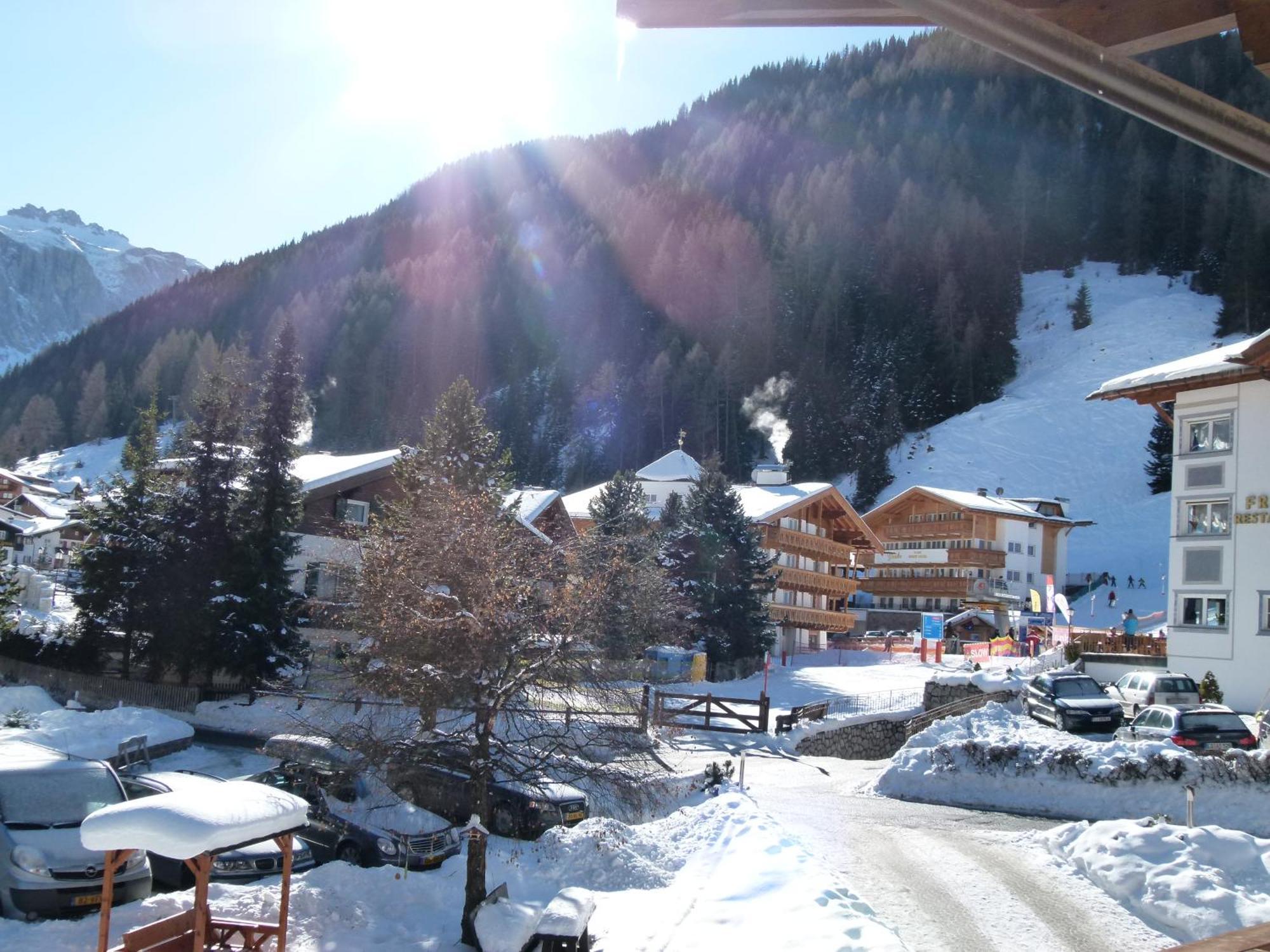 Chalet Elisabeth Dolomites Alpin & Charme 셀바디발가르디나 외부 사진