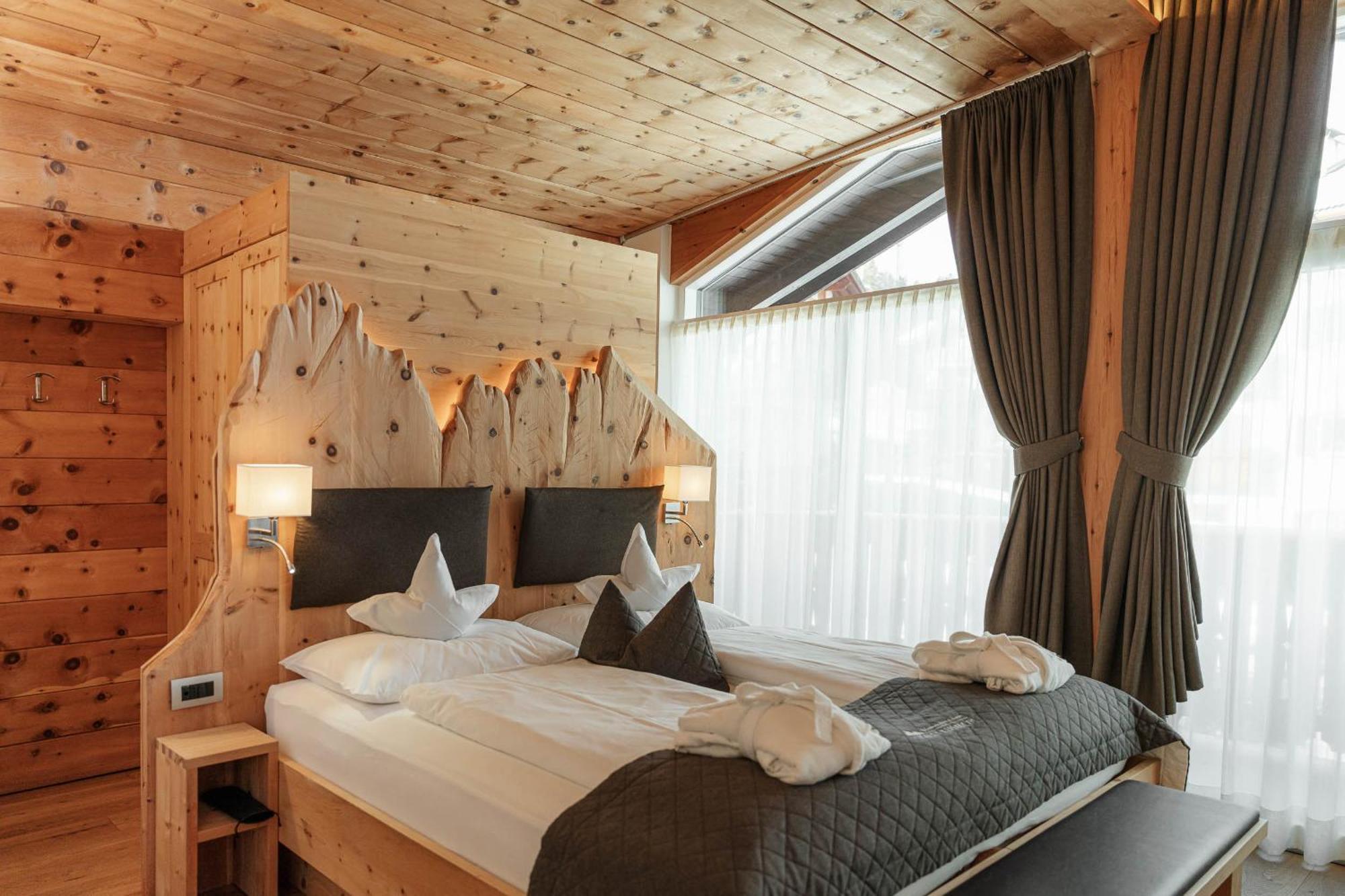 Chalet Elisabeth Dolomites Alpin & Charme 셀바디발가르디나 외부 사진