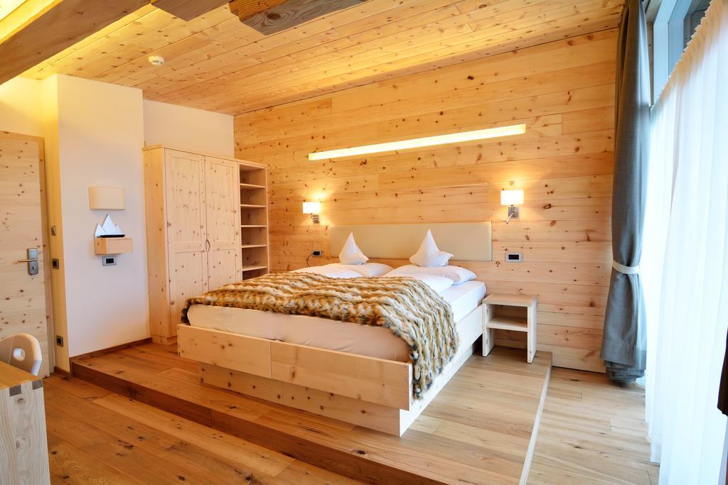 Chalet Elisabeth Dolomites Alpin & Charme 호텔 셀바디발가르디나 외부 사진